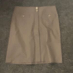 Talbots khaki skirt. Gold buttons/Button front. Sz 12. NWOT. 97%cotton3 %spandex